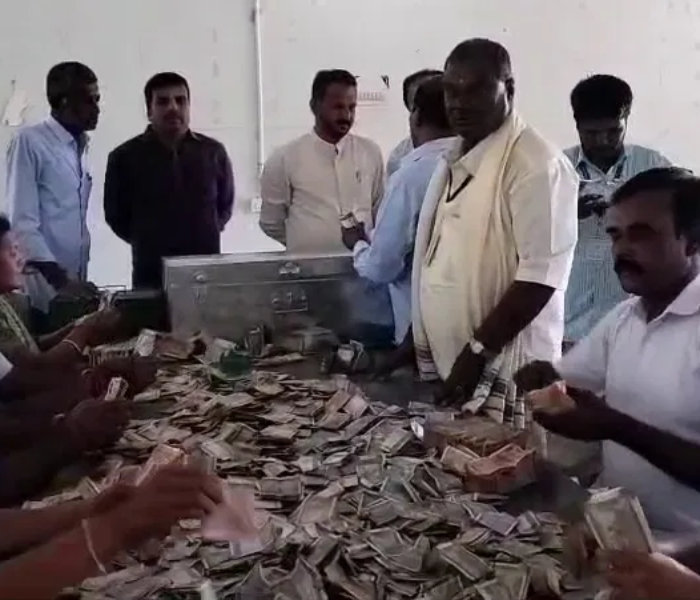 ಮಾದಪ್ಪನ ಸನ್ನಿದಿಯಲ್ಲಿ 3.26 ಕೋಟಿ ಕಾಣಿಕೆ ಸಂಗ್ರಹ