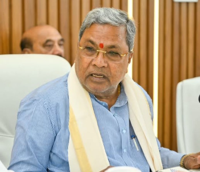 ಉಗ್ರರ ನೆಲೆಗಳನ್ನು ನಾಶಗೊಳಿಸಿದ ಸೇನೆಗೆ ಸಿಎಂ ಸಿದ್ದರಾಮಯ್ಯ ಅಭಿನಂದನೆ